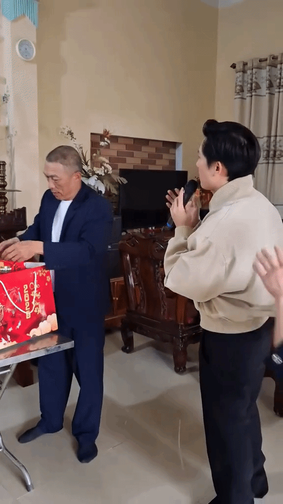 - Ảnh 2. - Ảnh 2.