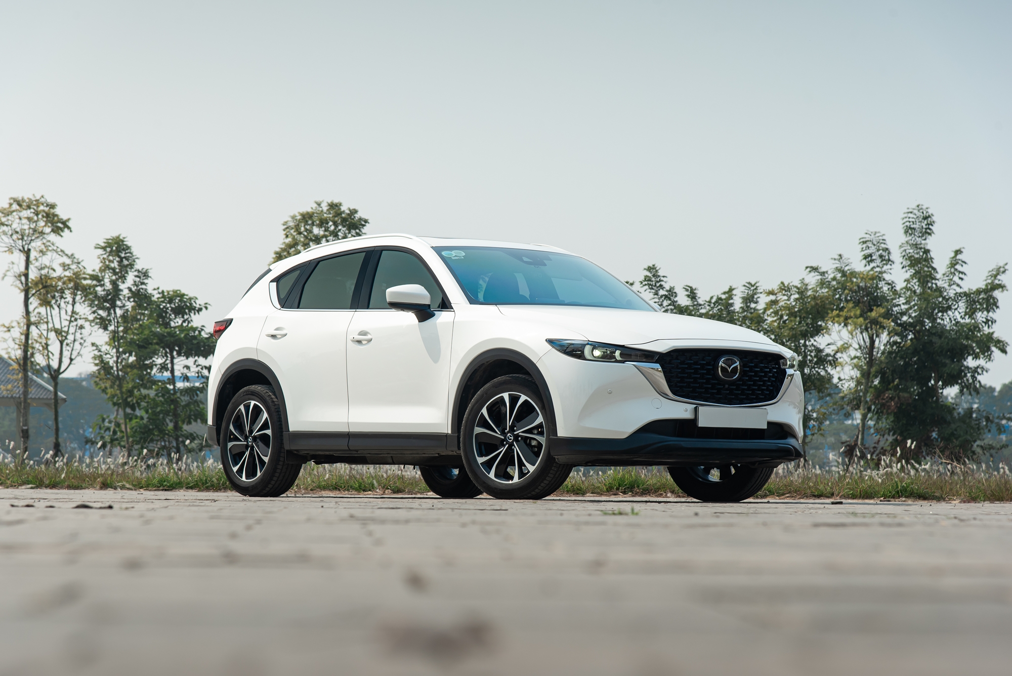Giải m&atilde; nghịch l&yacute; Mazda CX-5: V&igrave; sao m&oacute;n hời &lsquo;cũ kỹ&rsquo; n&agrave;y vẫn đ&egrave; bẹp đối thủ mới toanh?- Ảnh 1.