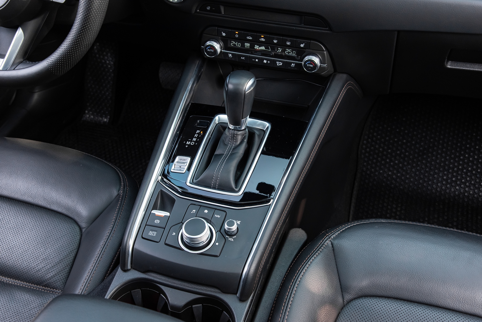 Giải m&atilde; nghịch l&yacute; Mazda CX-5: V&igrave; sao m&oacute;n hời &lsquo;cũ kỹ&rsquo; n&agrave;y vẫn đ&egrave; bẹp đối thủ mới toanh?- Ảnh 10.