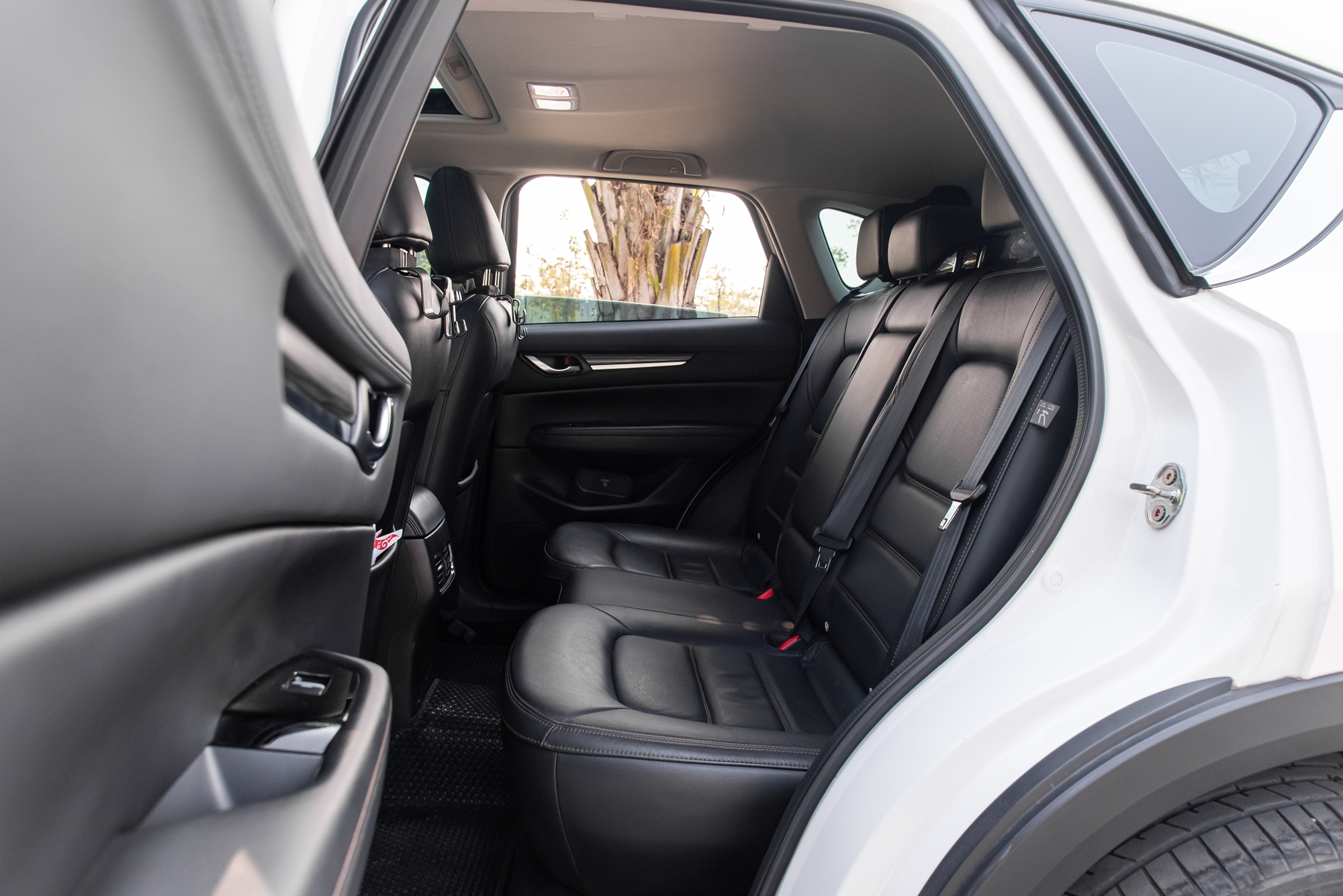 Giải m&atilde; nghịch l&yacute; Mazda CX-5: V&igrave; sao m&oacute;n hời &lsquo;cũ kỹ&rsquo; n&agrave;y vẫn đ&egrave; bẹp đối thủ mới toanh?- Ảnh 12.