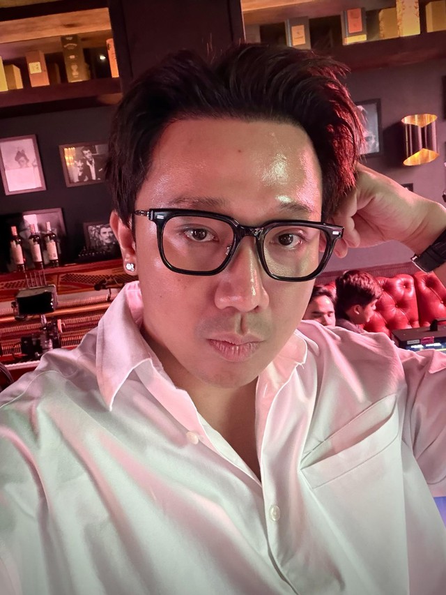 Trấn Th&agrave;nh li&ecirc;n tục th&ocirc;ng b&aacute;o khẩn - Ảnh 2.