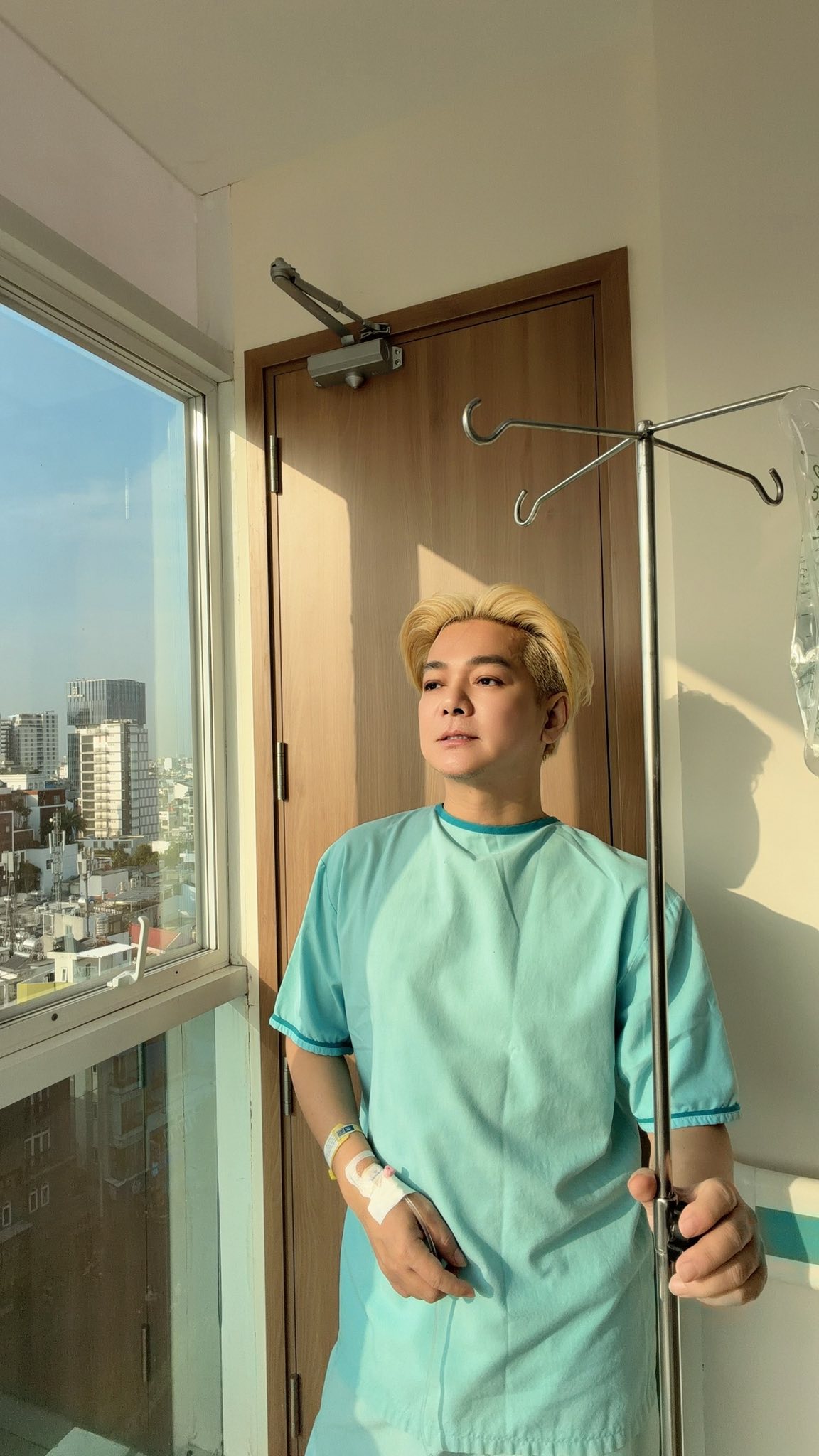 Tình hình sức khỏe của ca sĩ Vũ Hà sau khi nhập viện cấp cứu ngày mùng 5 Tết - Ảnh 1.