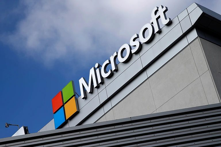 Microsoft phát minh tấm kính lưu trữ bền vững giải quyết bài toán 10 thiên niên kỷ - Ảnh 2.