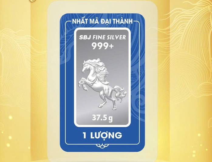 Giá bạc tăng trước ngày Thần Tài 2026 , doanh nghiệp vàng lấn sân bán bạc - Ảnh 2.