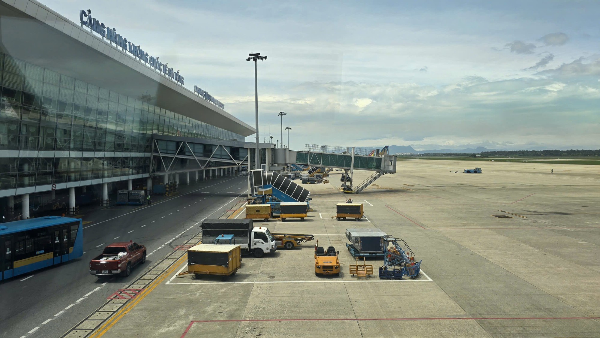 Đề nghị điều tra flycam Đà Nẵng xâm nhập vùng cấm sân bay gây nguy hiểm an toàn bay - Ảnh 1.