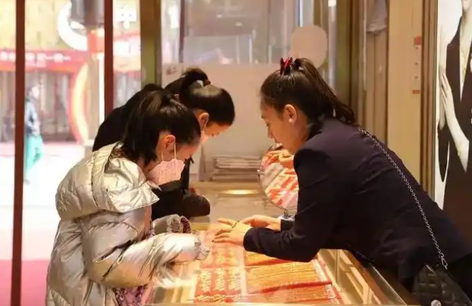 Đầu tư v&agrave;ng 2026: 5 lưu &yacute; để hạn chế sai lầm v&agrave; tối ưu lợi nhuận - Ảnh 3.