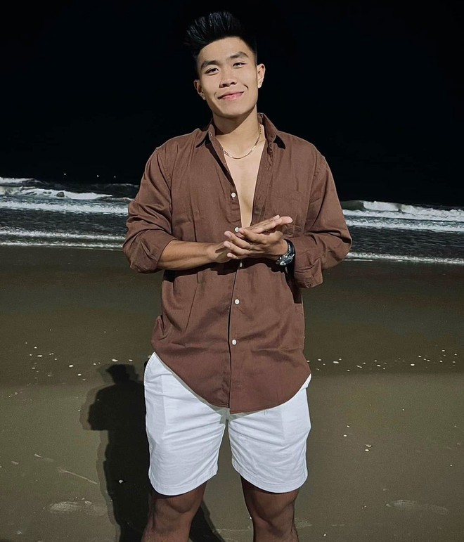 Lý Đức “ting ting” 6.868.686 lì xì Phí Thanh Thảo, hot girl bắn súng quyết che đúng 1 chữ về danh phận trong nội dung - Ảnh 7.