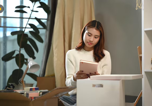 Ở tạm ph&ograve;ng ngủ của em chồng 5 ng&agrave;y Tết, t&ocirc;i cho&aacute;ng v&aacute;ng b&agrave;ng ho&agrave;ng bởi những g&igrave; nh&igrave;n thấy trong ngăn k&eacute;o- Ảnh 1.