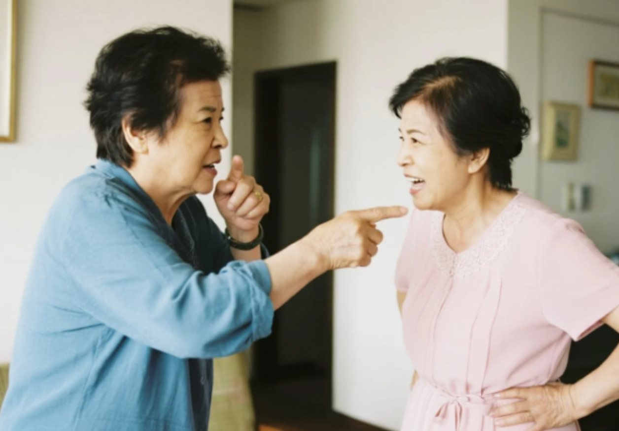 Kết th&uacute;c buồn của 11 người bạn sống chung: M&ocirc; h&igrave;nh dưỡng gi&agrave; tan r&atilde; chỉ sau 4 th&aacute;ng - Ảnh 2.