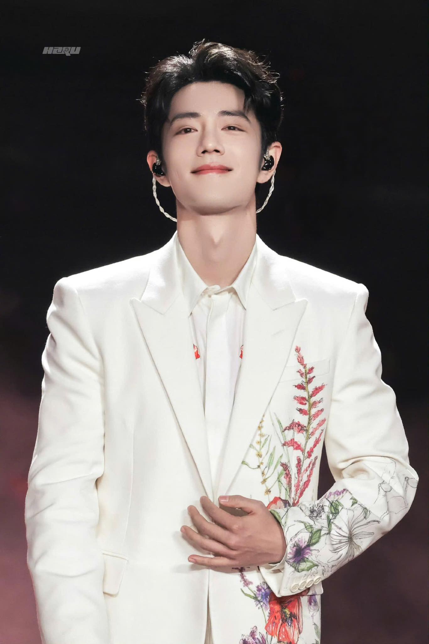 - Ảnh 1. - Ảnh 1.