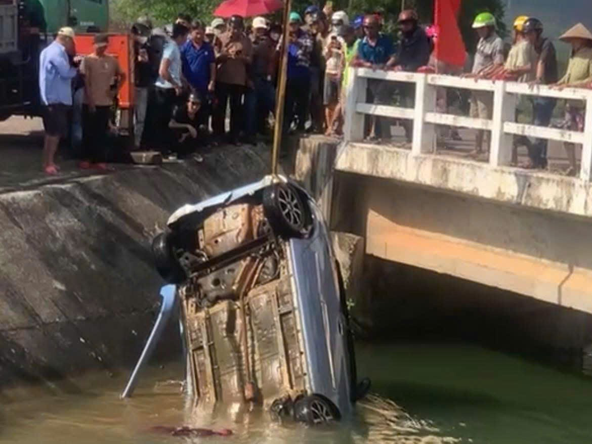 Ph&aacute;t hiện thi thể dưới k&ecirc;nh Văn Phong tại gia Lai: Hai nạn nh&acirc;n xấu số - Ảnh 1.