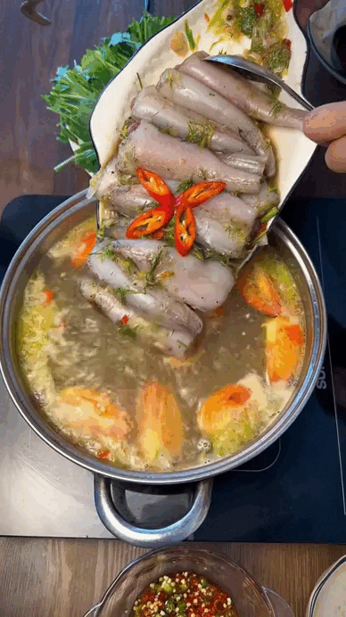 - Ảnh 3. - Ảnh 3.