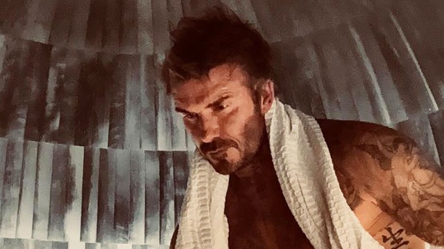 Không phải nhịn ăn khắc nghiệt, huấn luyện viên cá nhân của David Beckham tiết lộ 5 nguyên tắc giữ vóc dáng đỉnh cao 20 1david b 177191680217285265813 1771934072320 1771934072608610209199