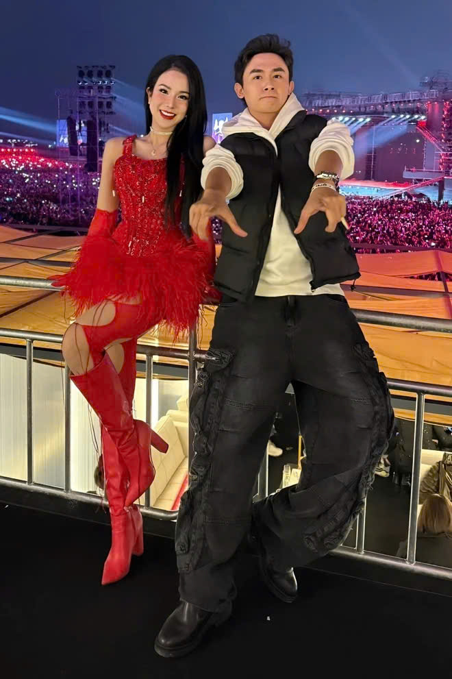 Diệp L&acirc;m Anh n&oacute;i thẳng khi bị hỏi chuyện bao nu&ocirc;i t&igrave;nh trẻ k&eacute;m 11 tuổi- Ảnh 3.