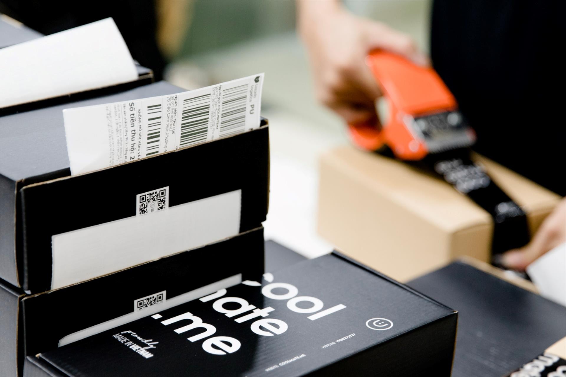 CEO sinh năm 1991 đứng sau startup gọi vốn nhiều nhất 2025: Kh&aacute;ch h&agrave;ng ủng hộ v&igrave; muốn thời trang Việt vươn xa như Uniqlo, Adidas v&agrave; Nike - Ảnh 4.