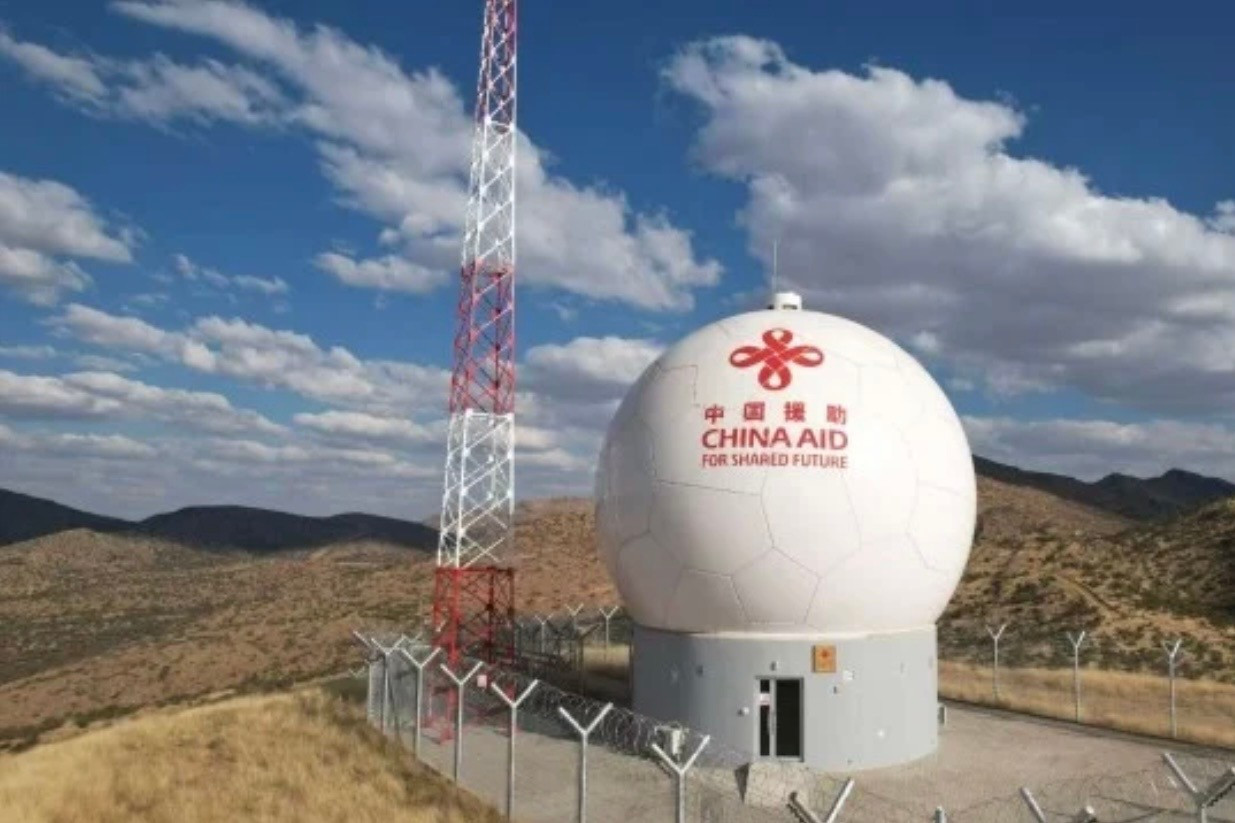 V&igrave; sao dự &aacute;n vệ tinh Trung Quốc đang mở rộng khắp ch&acirc;u Phi v&agrave; ảnh hưởng của n&oacute;? - Ảnh 1.