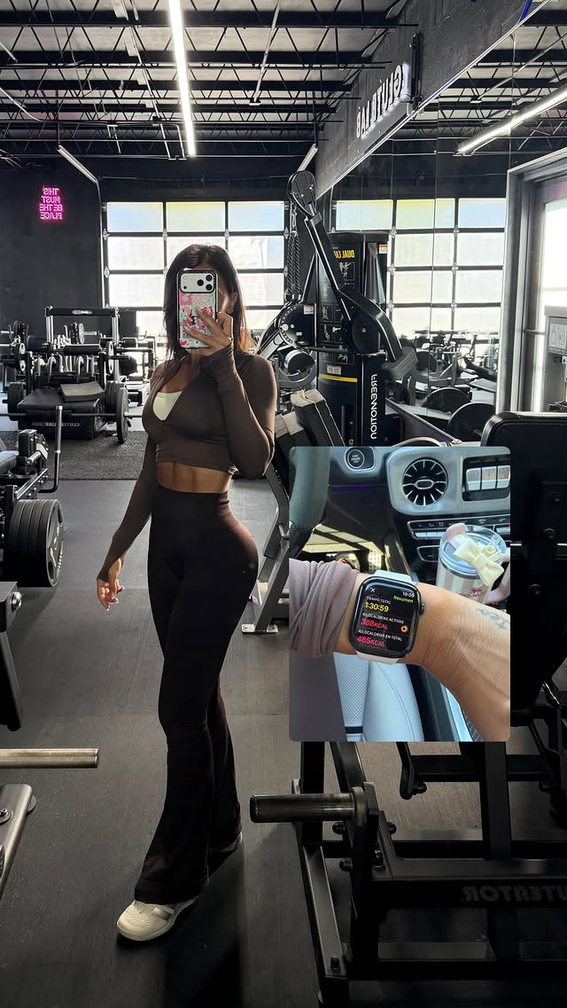 Học lỏm b&iacute; quyết "độ" d&aacute;ng của vợ Messi: Sao m&agrave; 36 tuổi vẫn giữ v&oacute;c d&aacute;ng vạn người m&ecirc; - Ảnh 1.