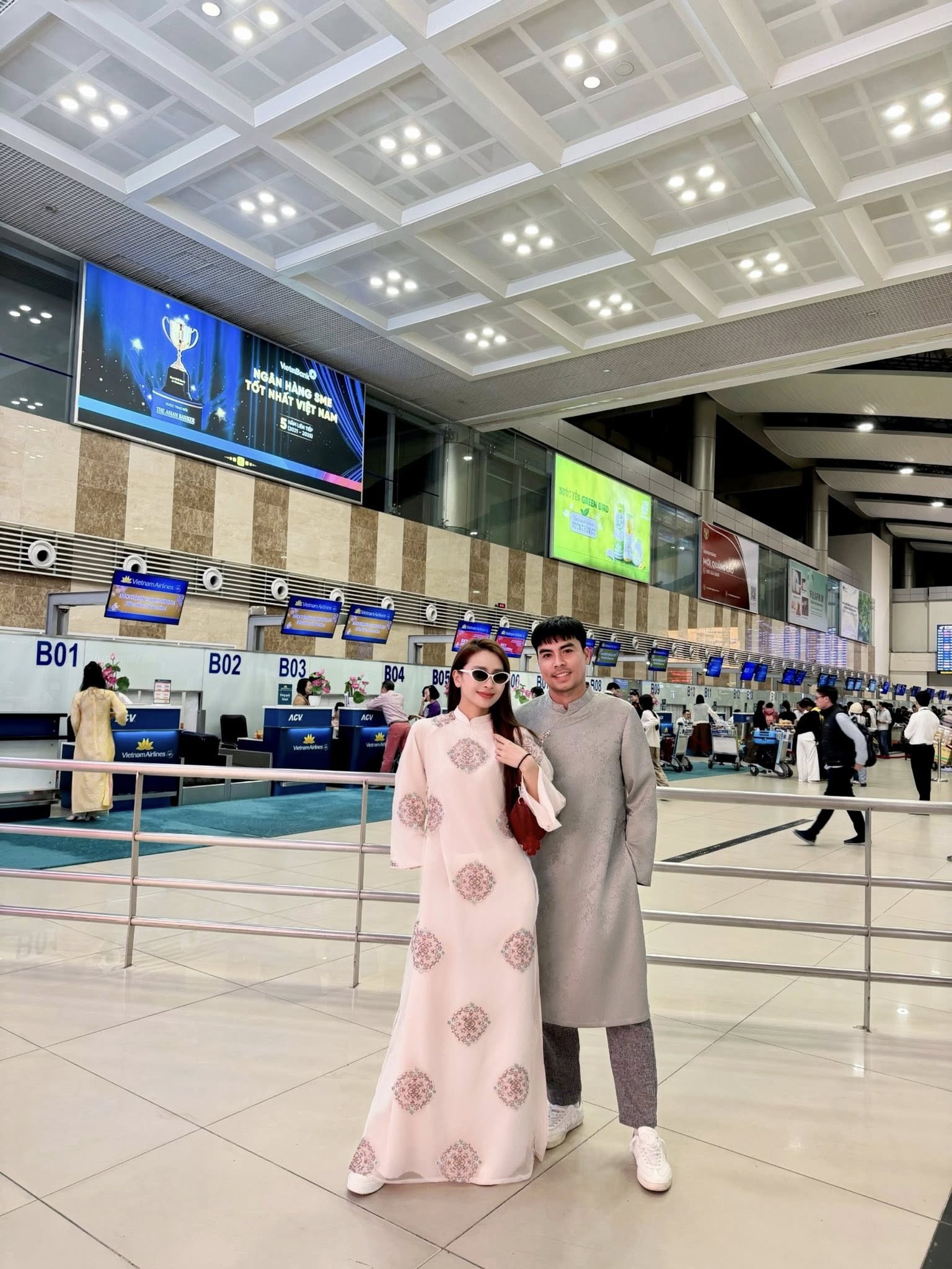 MC Huyền Trang M&ugrave; Tạt khoe tiệc chia tay độc th&acirc;n, lễ cưới với tuyển thủ Việt Nam Phạm Đức Huy đang rất gần - Ảnh 3.