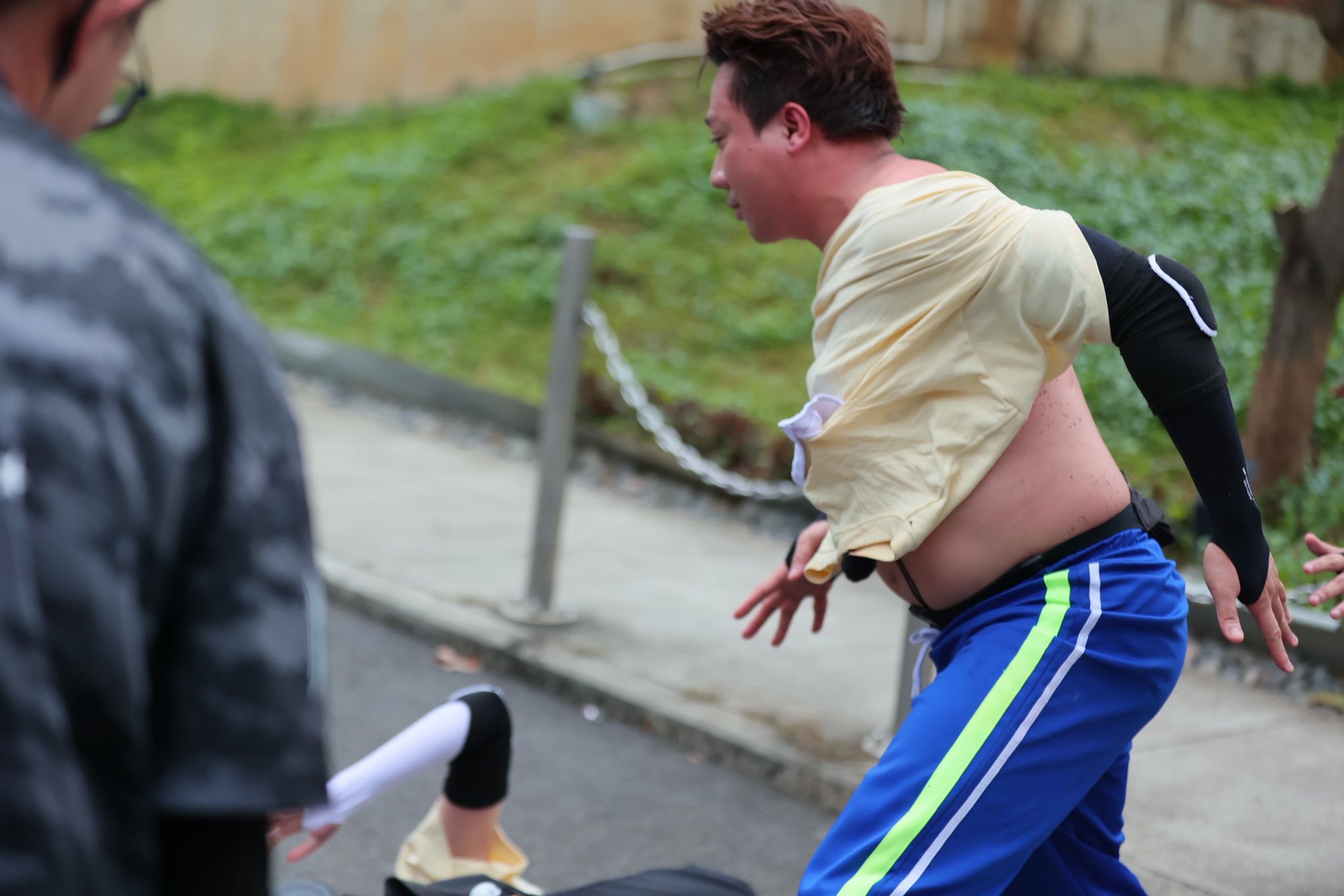 Hari Won gửi 1 bức ảnh, Trấn Th&agrave;nh vừa xem liền thốt l&ecirc;n: "Anh qu&ecirc; qu&aacute;" - Ảnh 3.