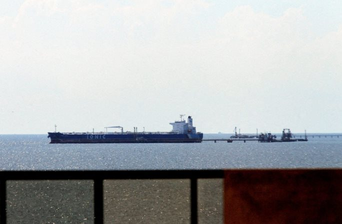 Ba t&agrave;u chở dầu cỡ lớn l&ecirc;n đường đến Venezuela bốc h&agrave;ng, hướng đến một quốc gia Nam &Aacute; - Ảnh 1.