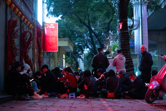 Mua v&agrave;ng ng&agrave;y Thần T&agrave;i kh&ocirc;ng l&agrave;m bạn gi&agrave;u hơn: Chỉ thứ n&agrave;y c&oacute; thể! - Ảnh 1.