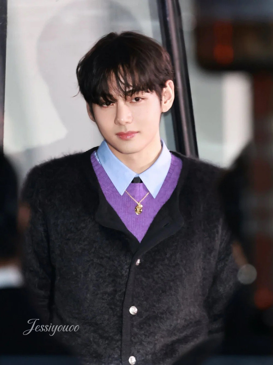 Mỹ nam đẹp nhất thế giới nay được ví như "báu vật quốc gia", riêng gương mặt đã trị giá hơn 700 triệu đồng - Ảnh 8. Mỹ nam đẹp nhất thế giới nay được ví như "báu vật quốc gia", riêng gương mặt đã trị giá hơn 700 triệu đồng - Ảnh 8.