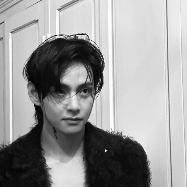 Mỹ nam đẹp nhất thế giới nay được ví như "báu vật quốc gia", riêng gương mặt đã trị giá hơn 700 triệu đồng - Ảnh 6. Mỹ nam đẹp nhất thế giới nay được ví như "báu vật quốc gia", riêng gương mặt đã trị giá hơn 700 triệu đồng - Ảnh 6.