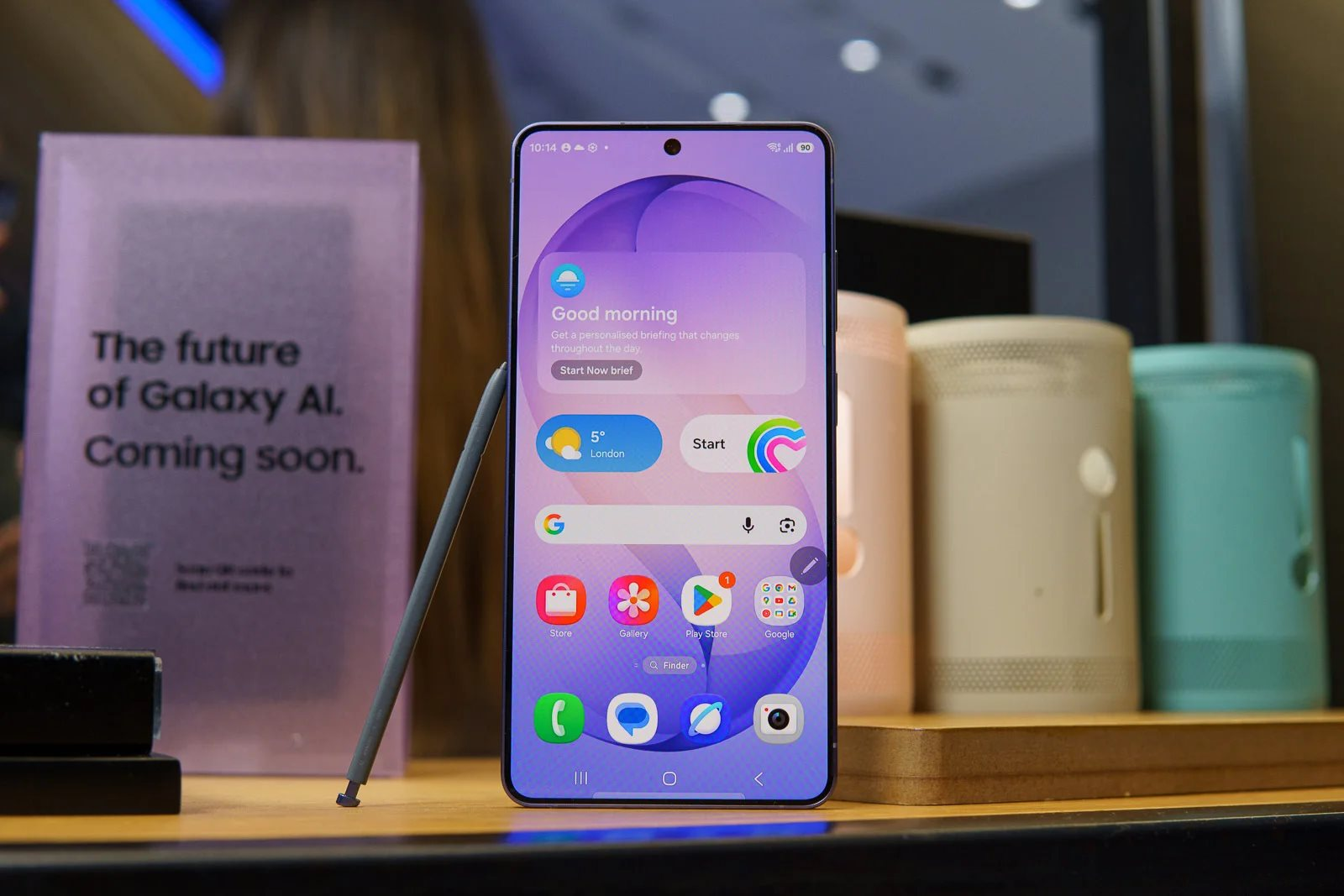 Đ&aacute;nh gi&aacute; Galaxy S26 Ultra 2026: T&iacute;nh năng Privacy Display đ&aacute;ng để iPhone học hỏi ngay - Ảnh 4.