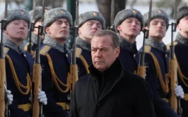 Doanh nghiệp Nga chuyển 8 tỷ USD qua l&atilde;nh thổ hải ngoại Anh - Ảnh 1.