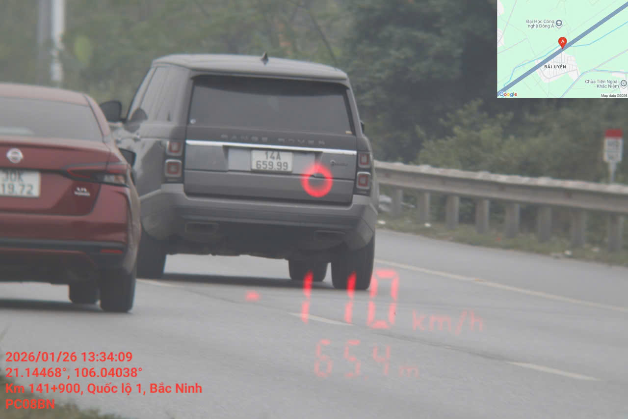 Bắt tài xế vi phạm nồng độ cồn kéo theo CSGT 500m tại Tuyên Quang - Ảnh 17.