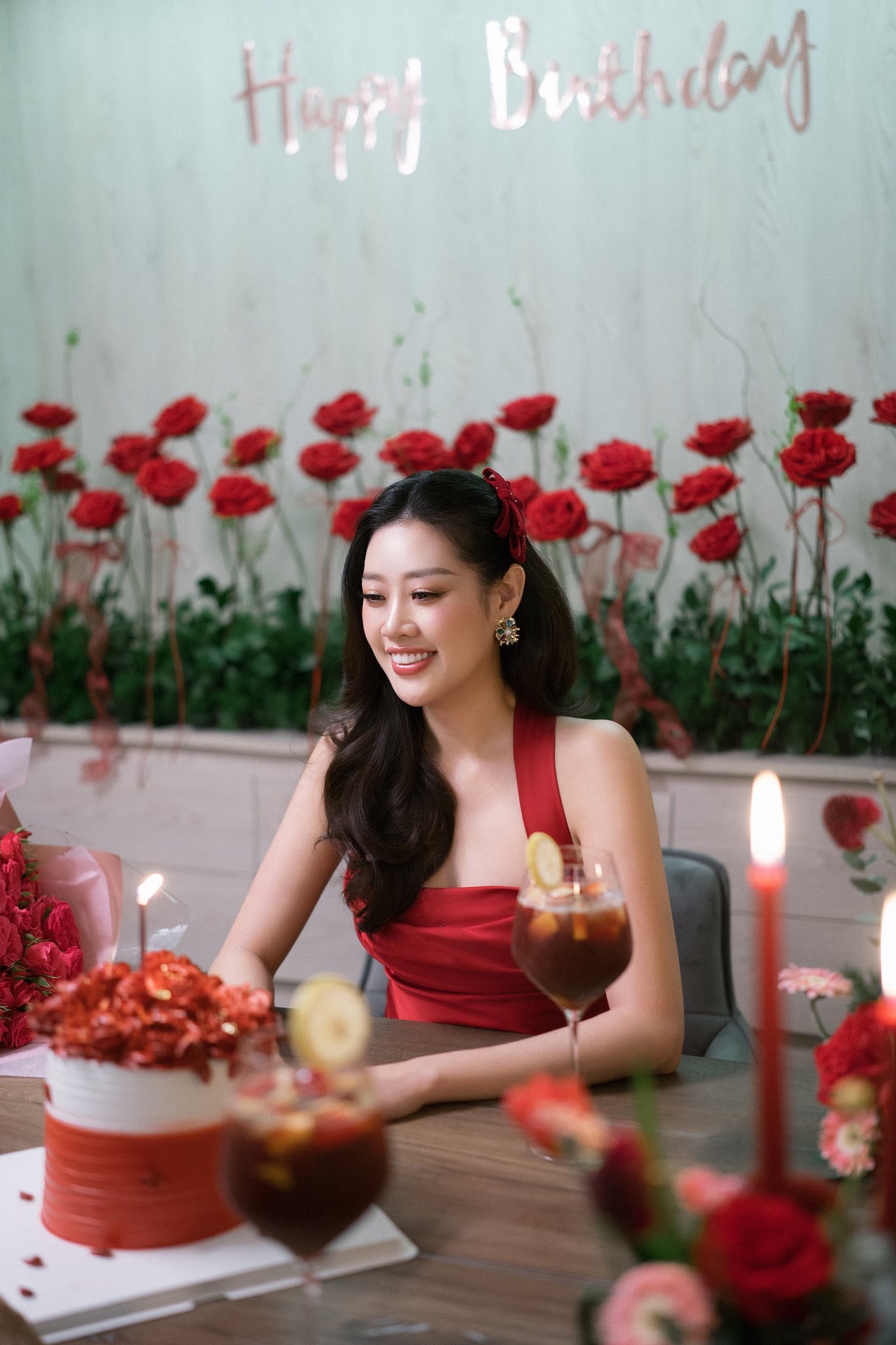 Chồng hơn 17 tuổi l&agrave;m g&igrave; m&agrave; khiến Hoa hậu Kh&aacute;nh V&acirc;n bật kh&oacute;c? - Ảnh 4.