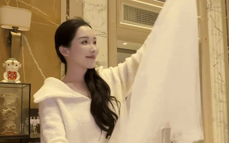 Tình bạn diệu kỳ của phú bà: Đám cưới độc thân đầy cảm động cho bạn thân 35 tuổi - Ảnh 4. Tình bạn diệu kỳ của phú bà: Đám cưới độc thân đầy cảm động cho bạn thân 35 tuổi - Ảnh 4.