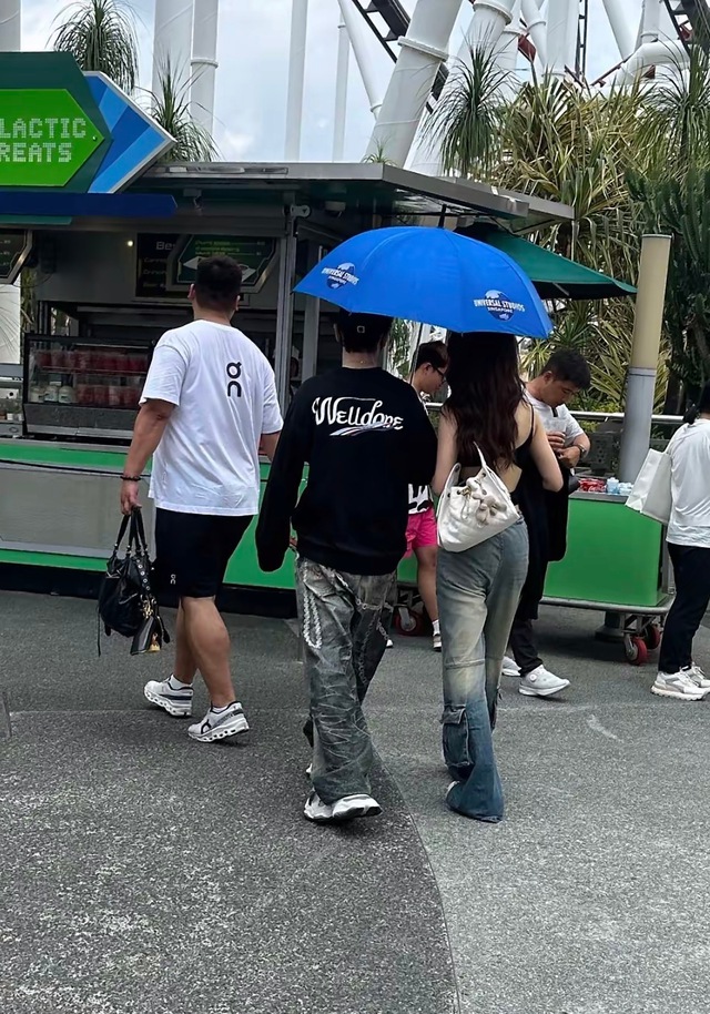 Chấn động: Huỳnh Hiểu Minh hẹn h&ograve; t&igrave;nh mới trẻ đẹp, c&oacute; so được với Angelababy?- Ảnh 2.