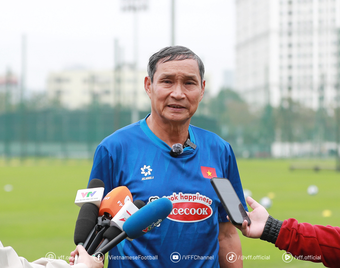 Tuyển Việt Nam chốt danh s&aacute;ch dự Asian Cup: Kh&ocirc;ng c&oacute; cầu thủ Việt kiều - Ảnh 2.