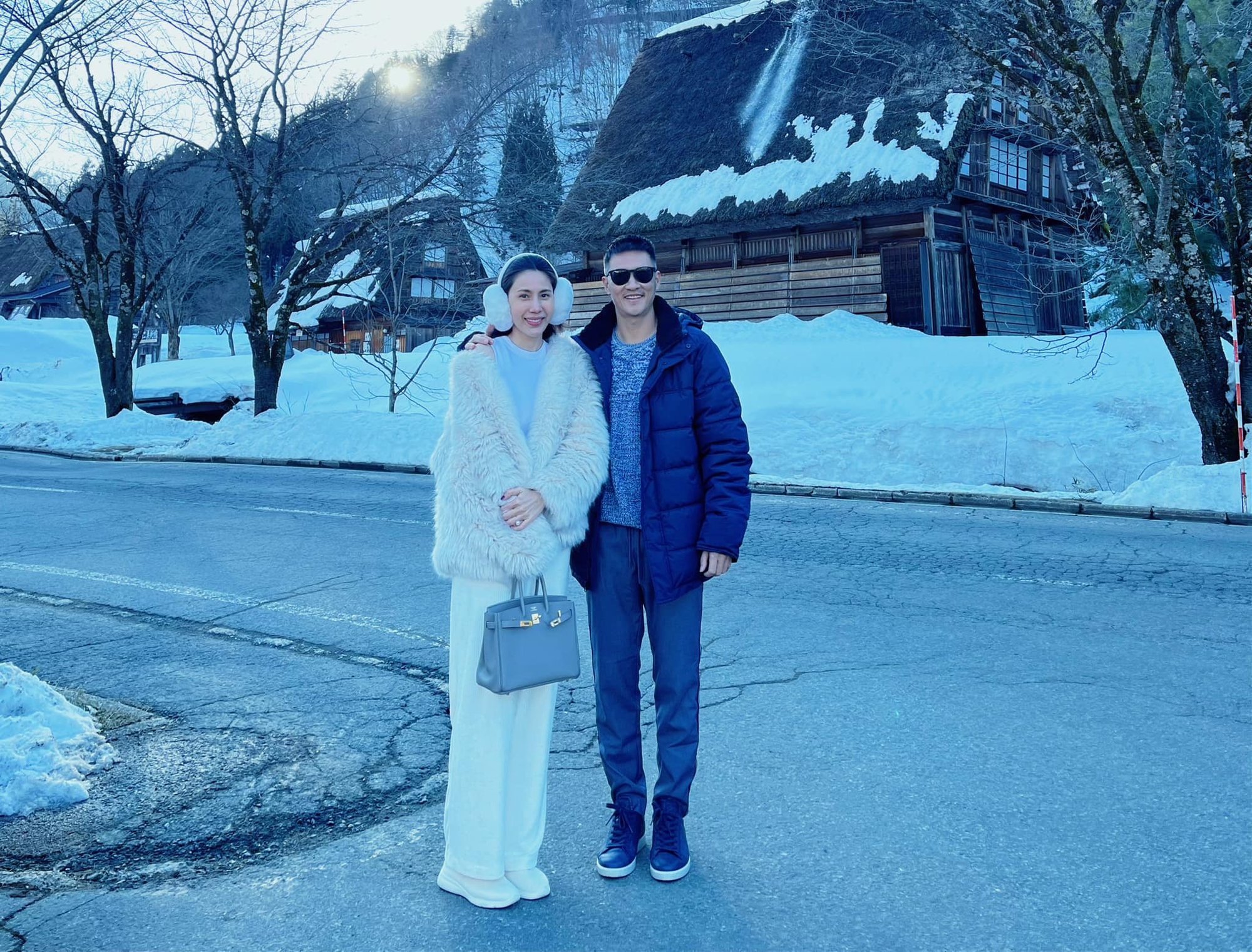 C&aacute;i Tết lạ của C&ocirc;ng Vinh - Thủy Ti&ecirc;n  - Ảnh 7.