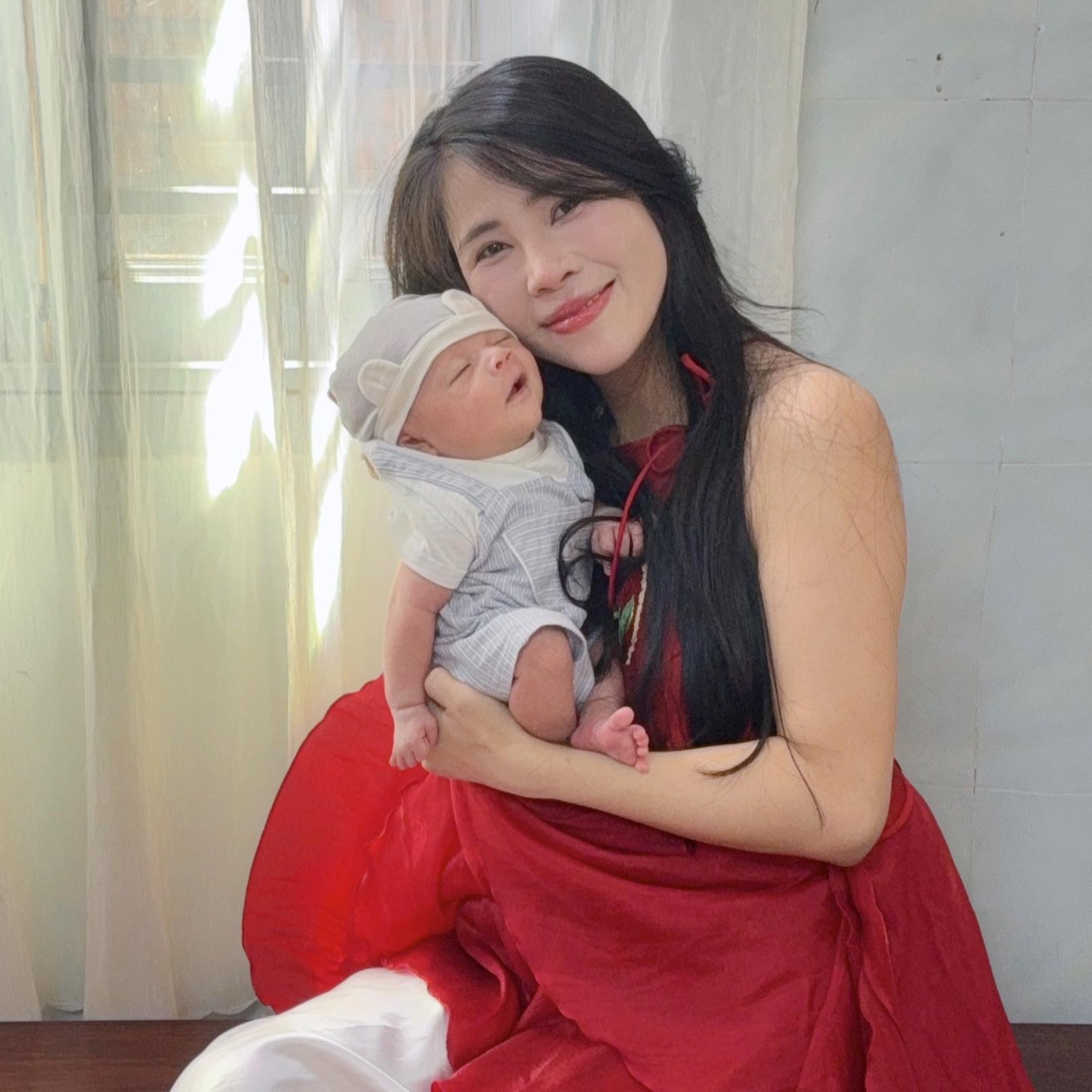 Thơ Nguyễn bật m&iacute; l&yacute; do đặt t&ecirc;n con trai l&agrave; Youtube: H&agrave;nh tr&igrave;nh 10 năm l&agrave;m nghề gửi trọn trong t&ecirc;n gọi của b&eacute;- Ảnh 1.