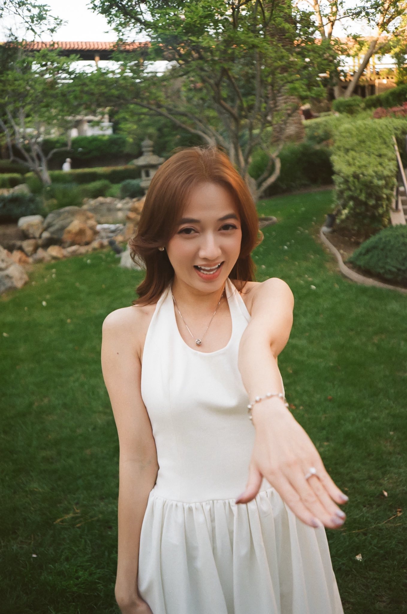 "Thần đồng &acirc;m nhạc" Xu&acirc;n Nghi được cầu h&ocirc;n ở tuổi 32 - Ảnh 2.