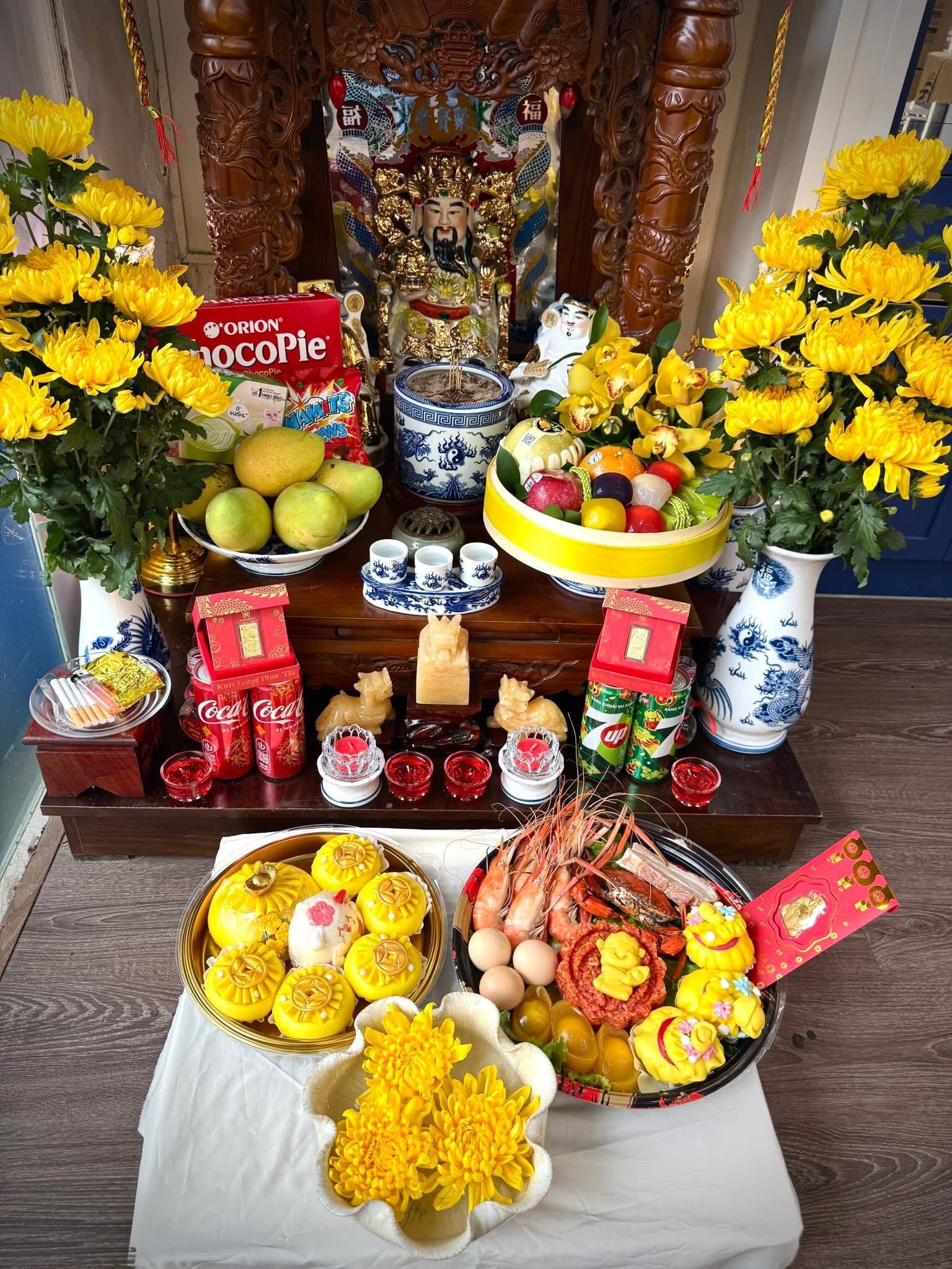 150 cây vàng đựng trong rương của Hằng Túi- Ảnh 3. 150 cây vàng đựng trong rương của Hằng Túi- Ảnh 3.