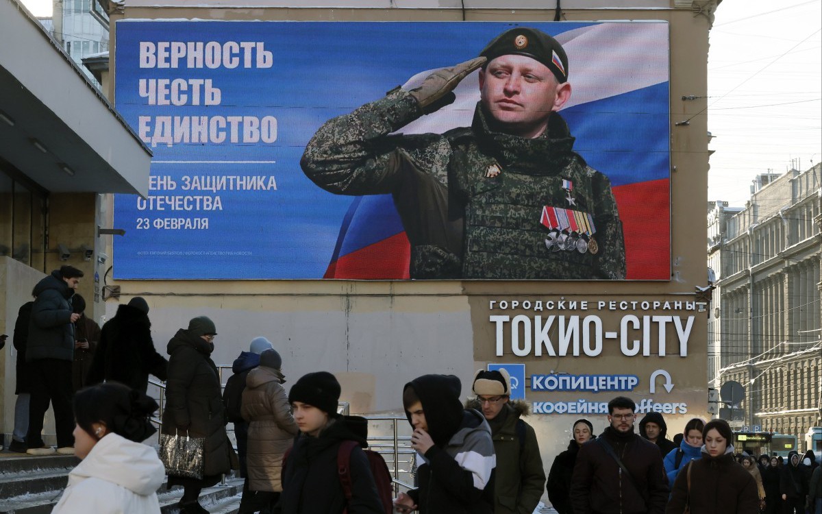 Iran gi&aacute;n đoạn nguồn cung UAV cho Nga: Cục diện Ukraine c&oacute; thay đổi n&agrave;o trong 2026? - Ảnh 2.