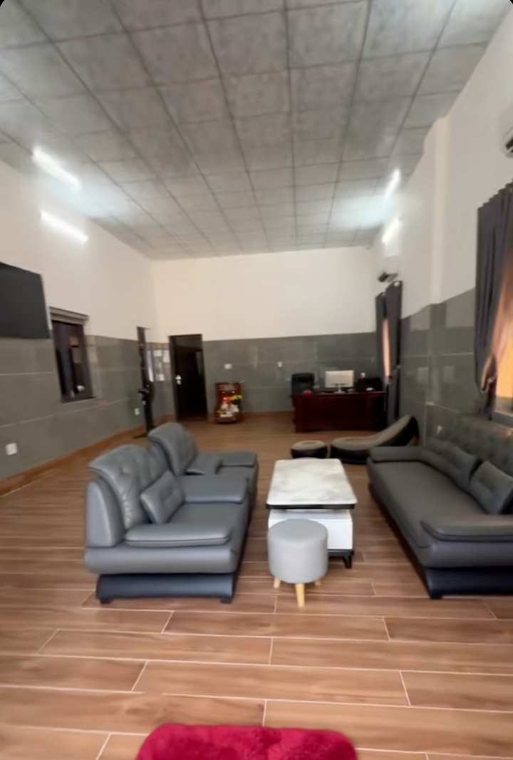 C&ocirc; d&acirc;u T&acirc;y Ninh lấy chồng Campuchia h&eacute; lộ &ldquo;số phận&rdquo; khoản tiền cưới bạc tỷ v&agrave; "cơ ngơi hồi m&ocirc;n" triệu đ&ocirc; được bố mẹ tặng khi lấy chồng - Ảnh 6.