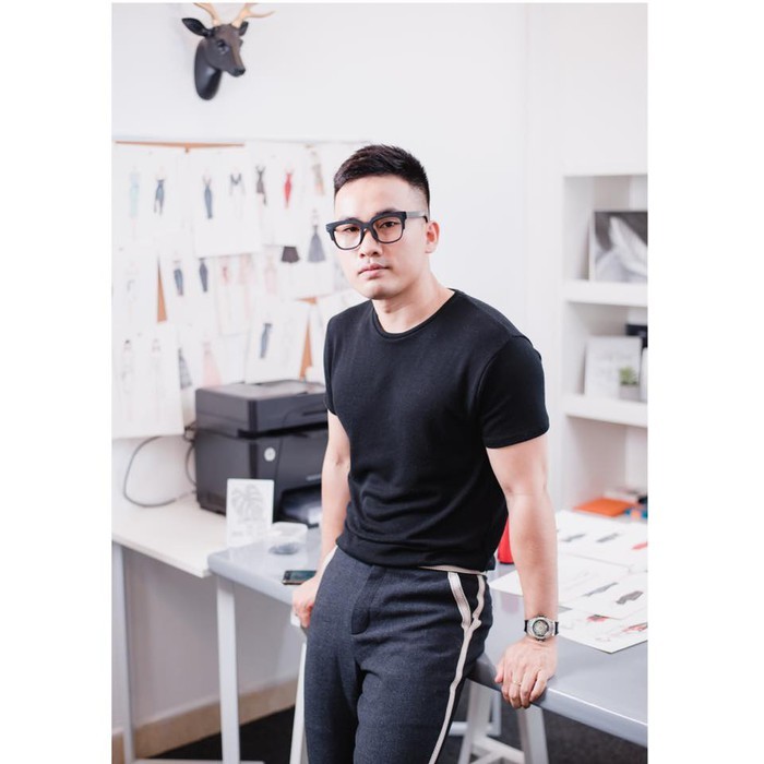 NTK H&agrave; Duy l&ecirc;n s&oacute;ng VTV n&oacute;i về "thế hệ b&aacute;nh m&igrave; kẹp"- Ảnh 1.