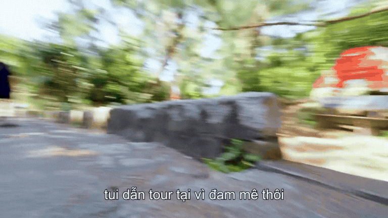 Bị b&oacute;c phốt th&aacute;i độ chảnh chọe nhưng 