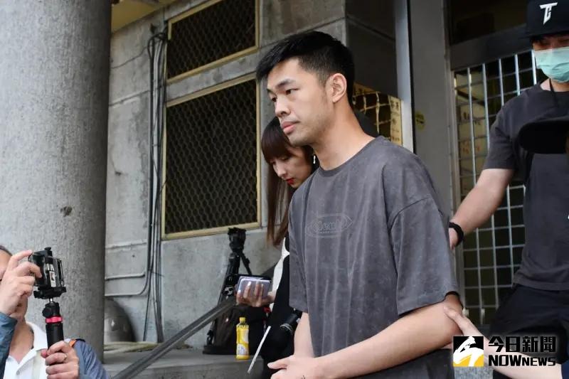 - Ảnh 4. - Ảnh 4.