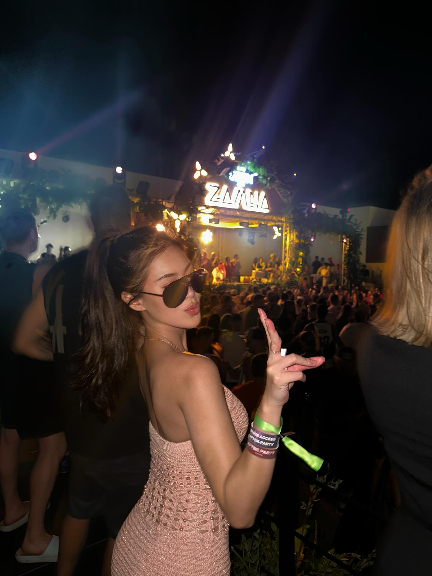 &Aacute;i nữ tỷ ph&uacute; Johnathan Hạnh Nguyễn gặp t&igrave;nh huống &eacute;o le khi đi tuần trăng mật ở Th&aacute;i Lan- Ảnh 4.