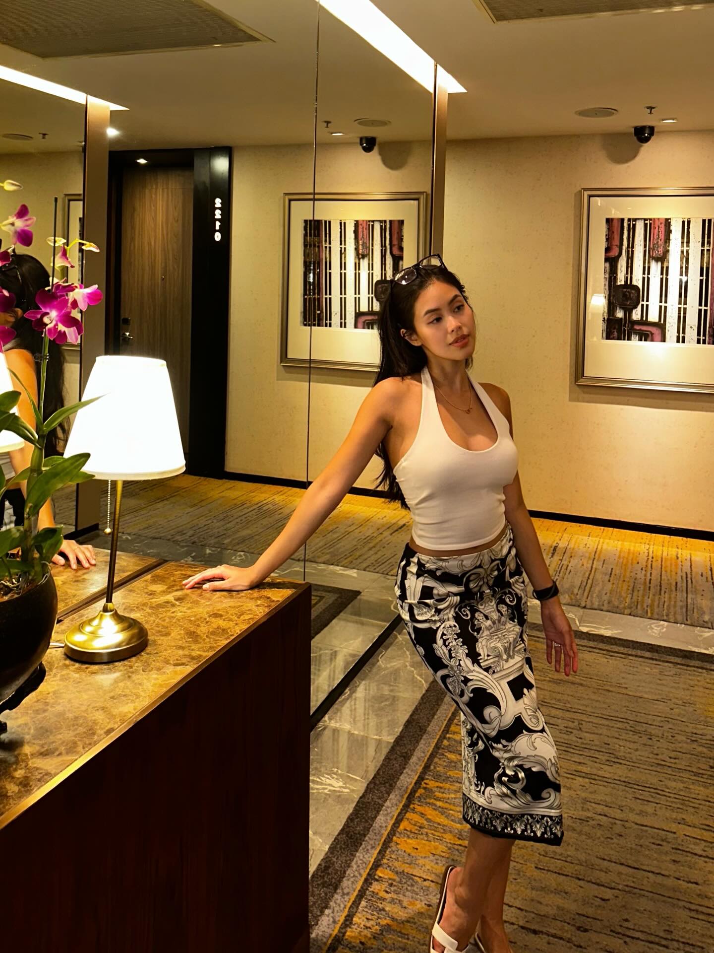 &Aacute;i nữ tỷ ph&uacute; Johnathan Hạnh Nguyễn gặp t&igrave;nh huống &eacute;o le khi đi tuần trăng mật ở Th&aacute;i Lan- Ảnh 3.