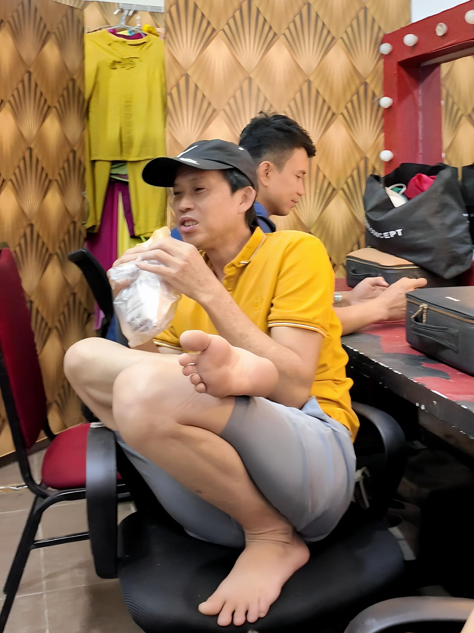 T&igrave;nh h&igrave;nh sức khỏe của NSƯT Ho&agrave;i Linh- Ảnh 2.