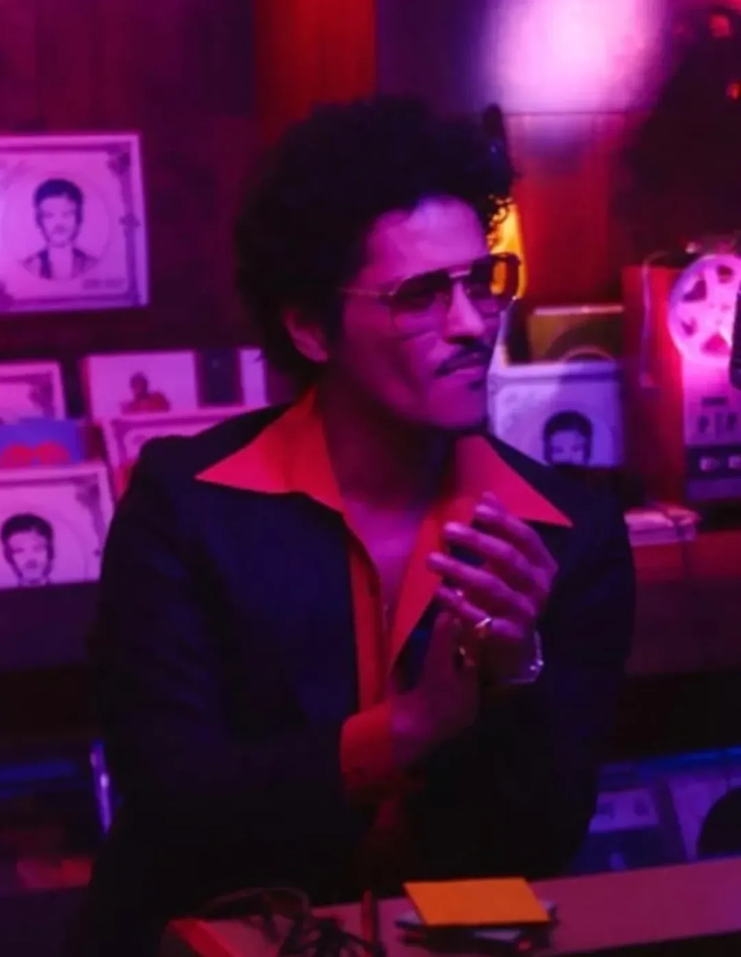 Tin đồn Rosé (BLACKPINK) - Bruno Mars hẹn hò, còn nôn nóng có con?- Ảnh 1. Tin đồn Rosé (BLACKPINK) - Bruno Mars hẹn hò, còn nôn nóng có con?- Ảnh 1.