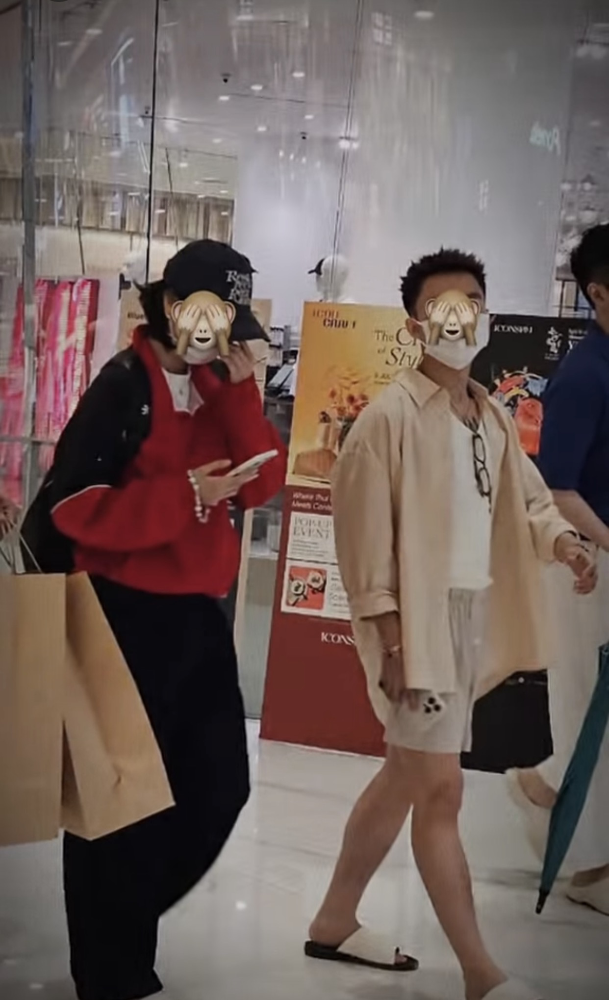 Trọn bộ ảnh "đi khắp thế gian" của n&agrave;ng thơ Hải T&uacute; v&agrave; Chủ tịch Sơn T&ugrave;ng - Ảnh 2.