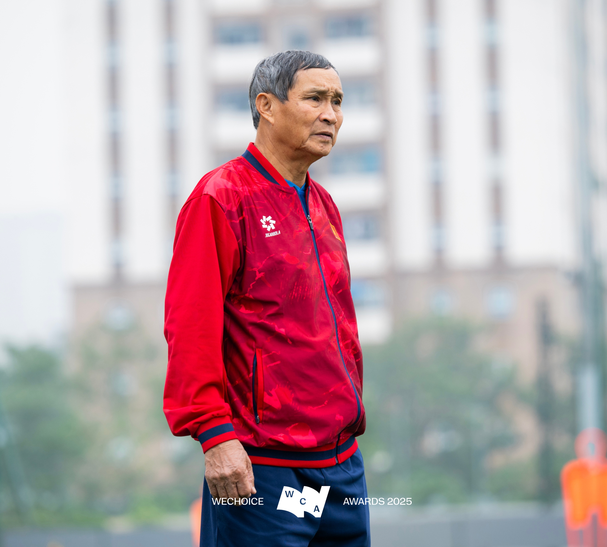 HLV 75 tuổi Mai Đức Chung của đội tuyển nữ Việt Nam: “Thắng thì các con nhận, thua thì bác chịu” - Ảnh 7. HLV 75 tuổi Mai Đức Chung của đội tuyển nữ Việt Nam: “Thắng thì các con nhận, thua thì bác chịu” - Ảnh 7.