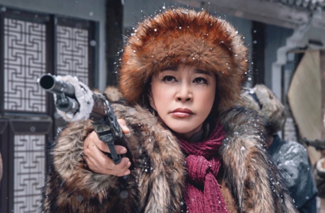 Mỹ nh&acirc;n su&yacute;t thay Lưu Diệc Phi đ&oacute;ng Tiểu Long Nữ: Nhan sắc n&agrave;y Do&atilde;n Ch&iacute; B&igrave;nh cũng ch&ecirc;, tr&ograve; cười lớn nhất showbiz- Ảnh 5.